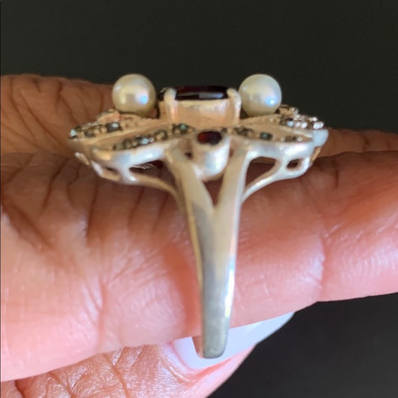 Garnet and Pearl Sterling Silver ring💍✨ - Picture 3 of 9